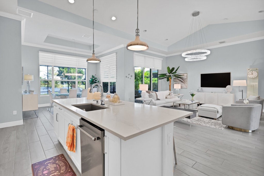 Vero Beach, Florida, 32967, United States, 4 Bedrooms Bedrooms, ,3 BathroomsBathrooms,Residential,Active,1969765