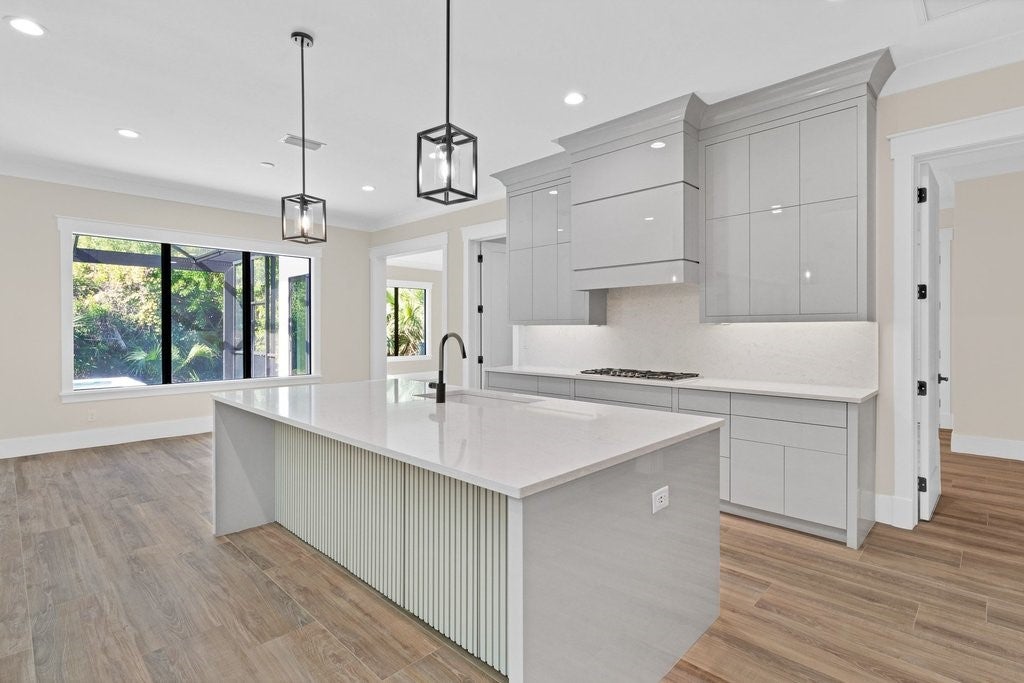 Vero Beach, Florida, 32963, United States, 4 Bedrooms Bedrooms, ,5 BathroomsBathrooms,Residential,Active,1905341