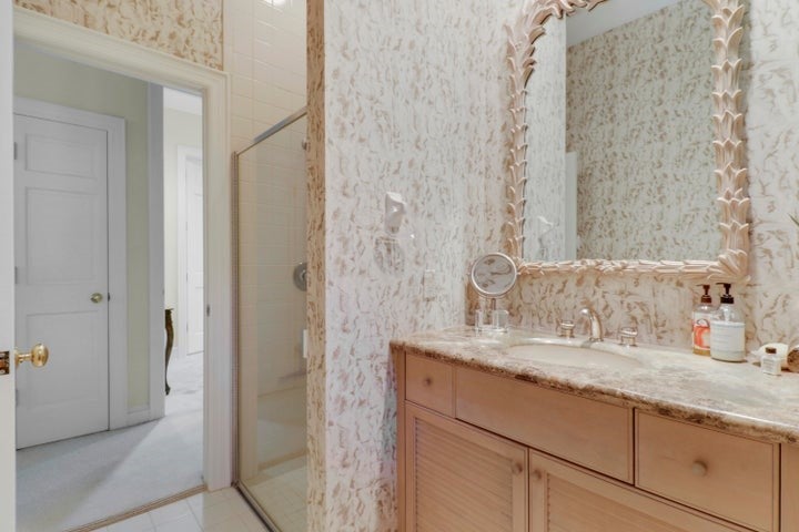 Indian River Shores, Florida, 32963, United States, 4 Bedrooms Bedrooms, ,6 BathroomsBathrooms,Residential,Active,1952455