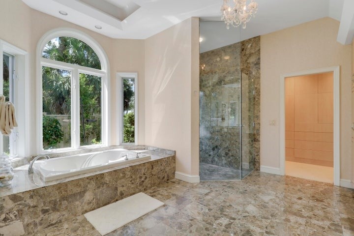 Indian River Shores, Florida, 32963, United States, 4 Bedrooms Bedrooms, ,6 BathroomsBathrooms,Residential,Active,1952455