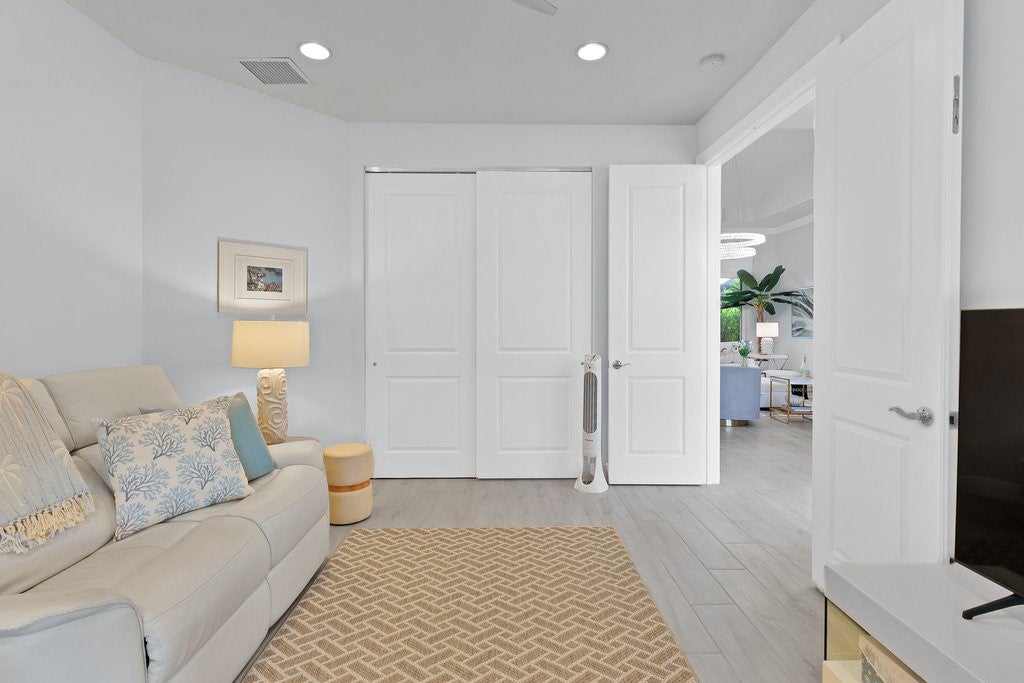 Vero Beach, Florida, 32967, United States, 4 Bedrooms Bedrooms, ,3 BathroomsBathrooms,Residential,Active,1969765