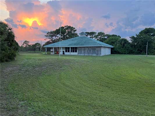 8900 SEVENTH AVE, SEBASTIAN, FL 32976 - Image 1