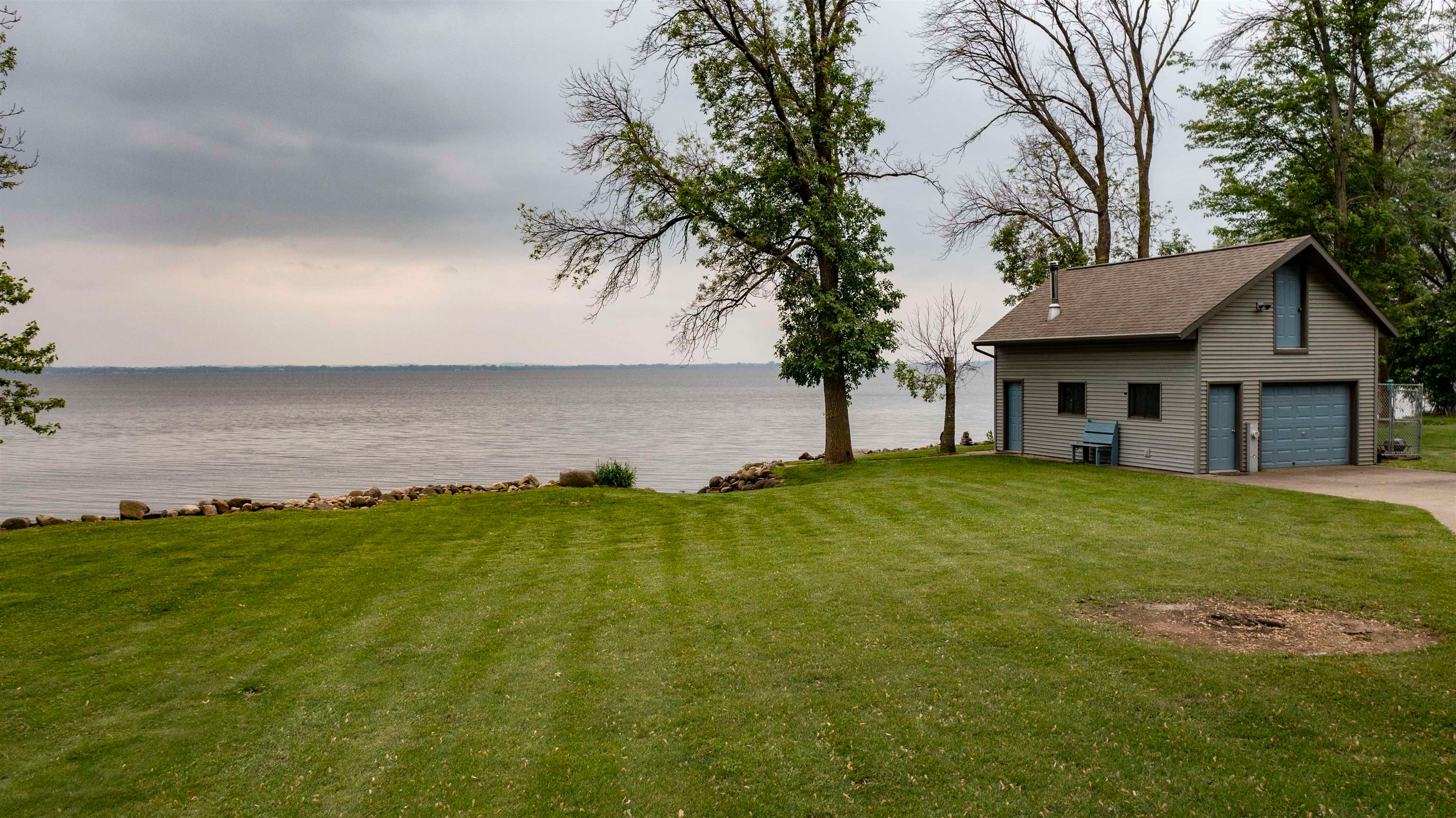 Fremont, Wisconsin, 54940, United States, ,3 BathroomsBathrooms,Residential,Active,1850639