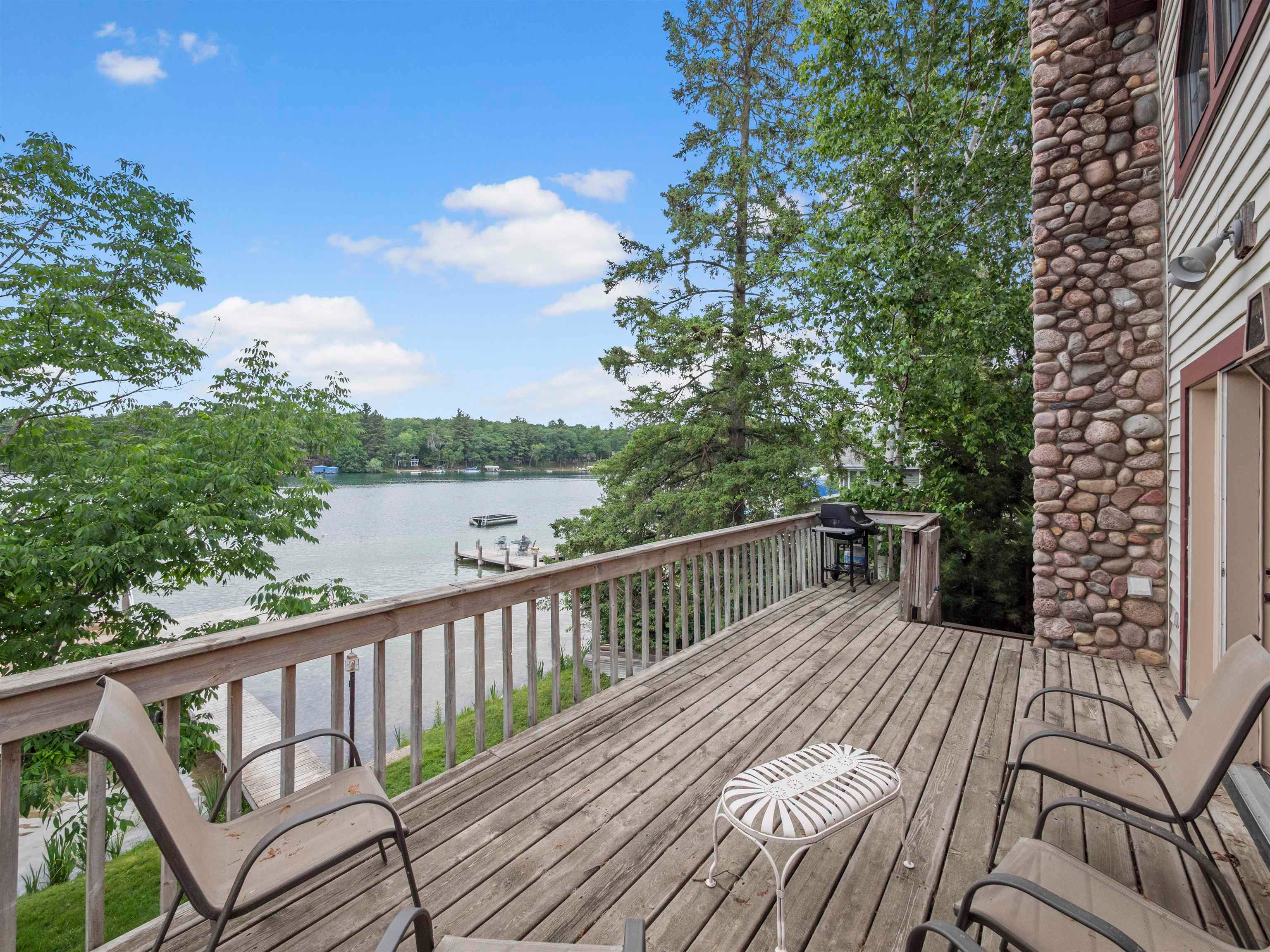 Waupaca, Wisconsin, 54981, United States, 4 Bedrooms Bedrooms, ,2 BathroomsBathrooms,Residential,Active,1894580