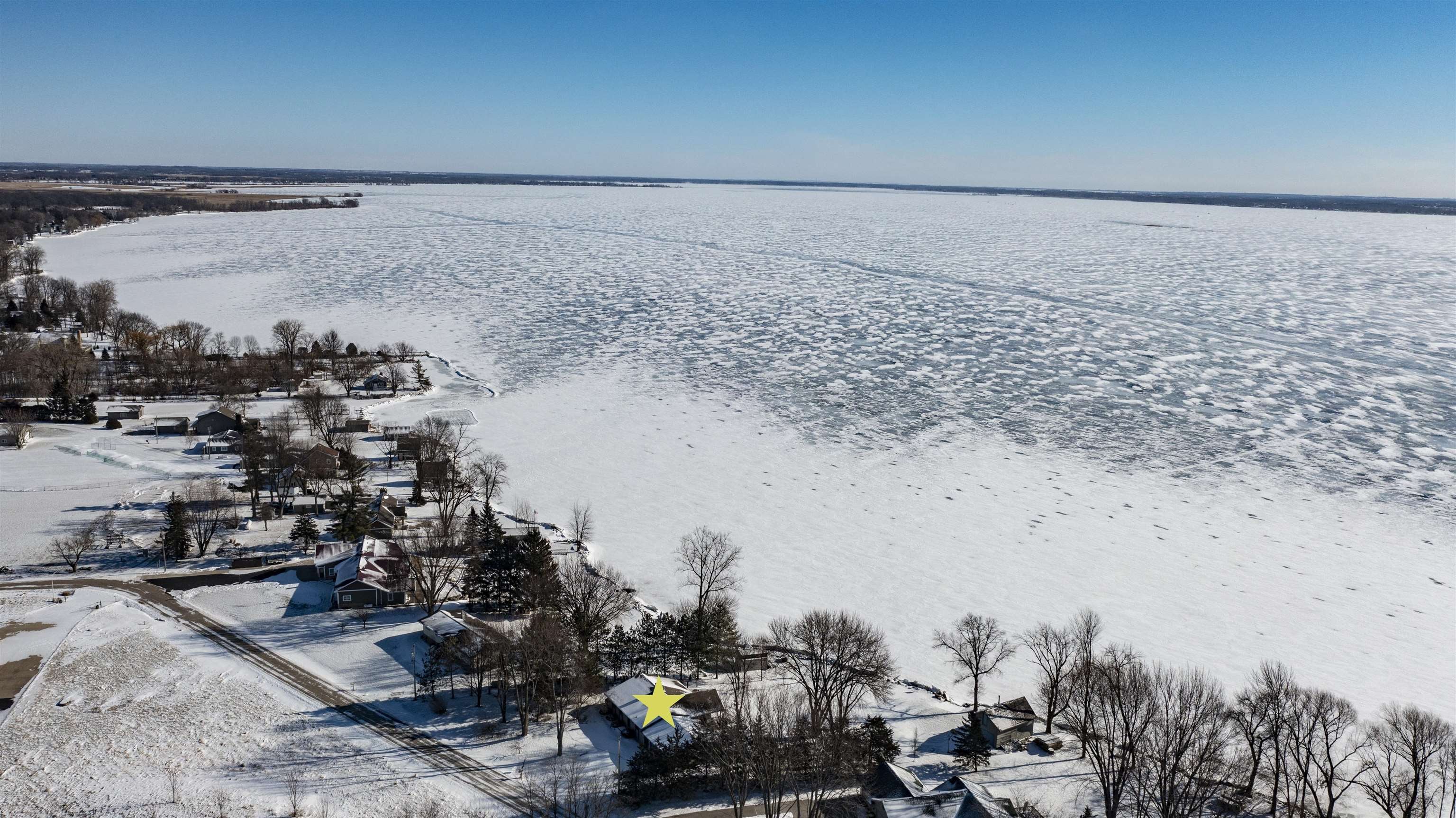 Fremont, Wisconsin, 54940, United States, 5 Bedrooms Bedrooms, ,3 BathroomsBathrooms,Residential,Active,2015471