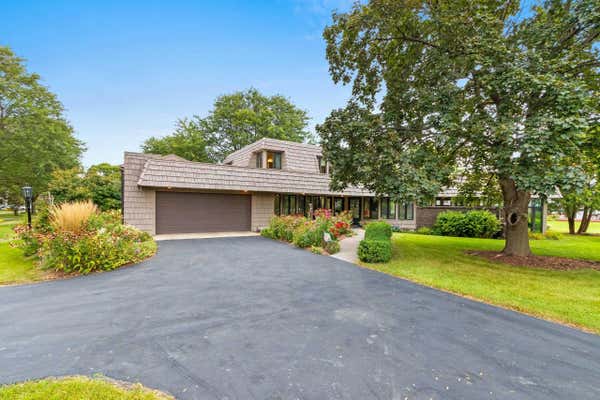 719 BORDEAUX RUE, GREEN BAY, WI 54301 - Image 1