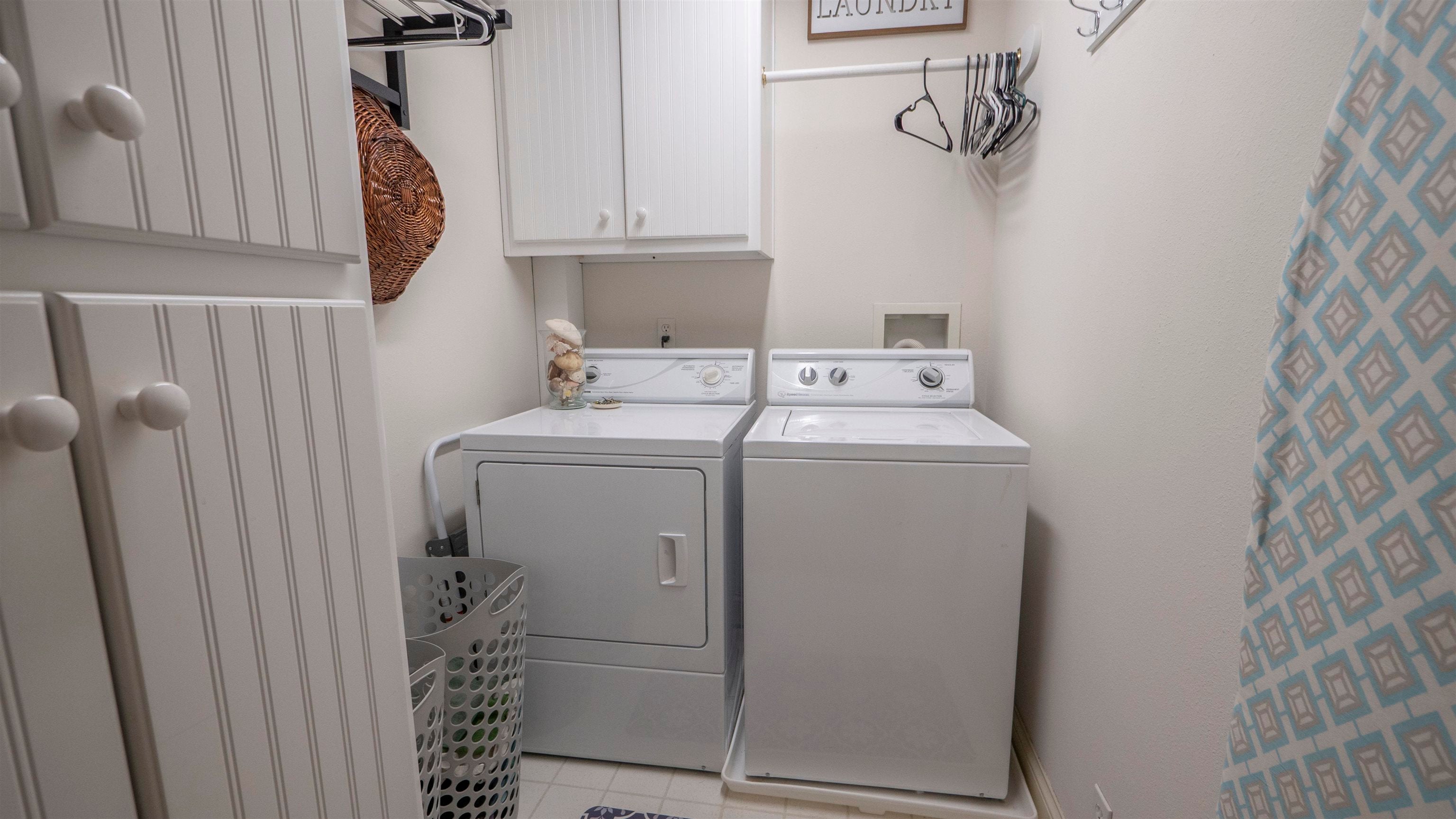 Waupaca, Wisconsin, 54981, United States, 3 Bedrooms Bedrooms, ,4 BathroomsBathrooms,Residential,Active,1967303