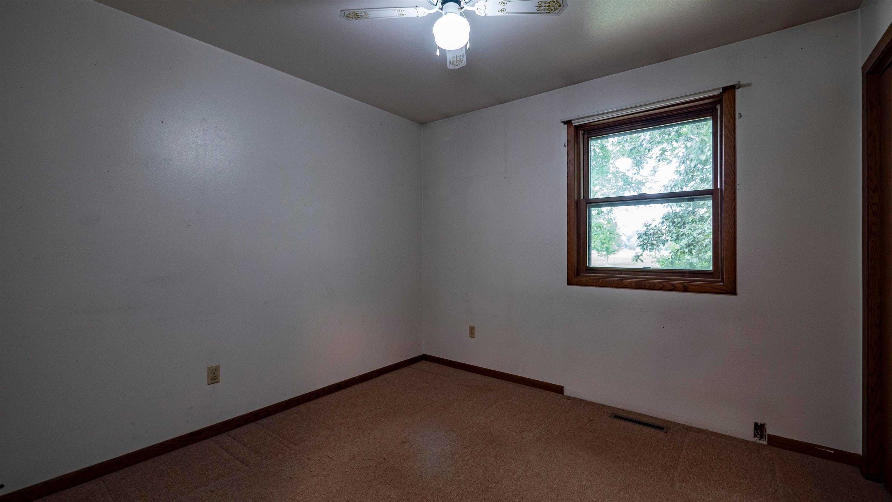 Fremont, Wisconsin, 54940, United States, ,3 BathroomsBathrooms,Residential,Active,1850639