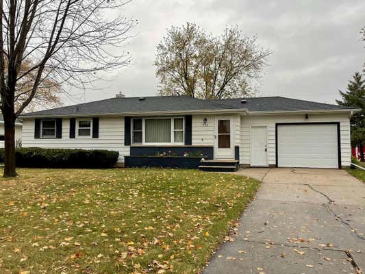 666 MORRIS AVE, GREEN BAY, WI 54304 - Image 1