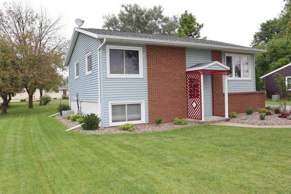 1482 COUNTY ROAD O, NEENAH, WI 54956, photo 3 of 28