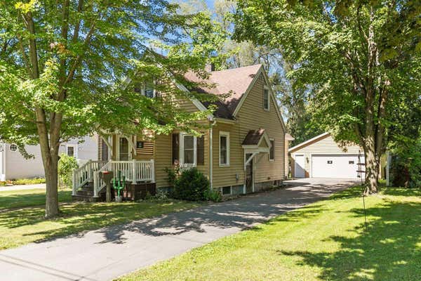 715 ROYALTON ST, WAUPACA, WI 54981 - Image 1