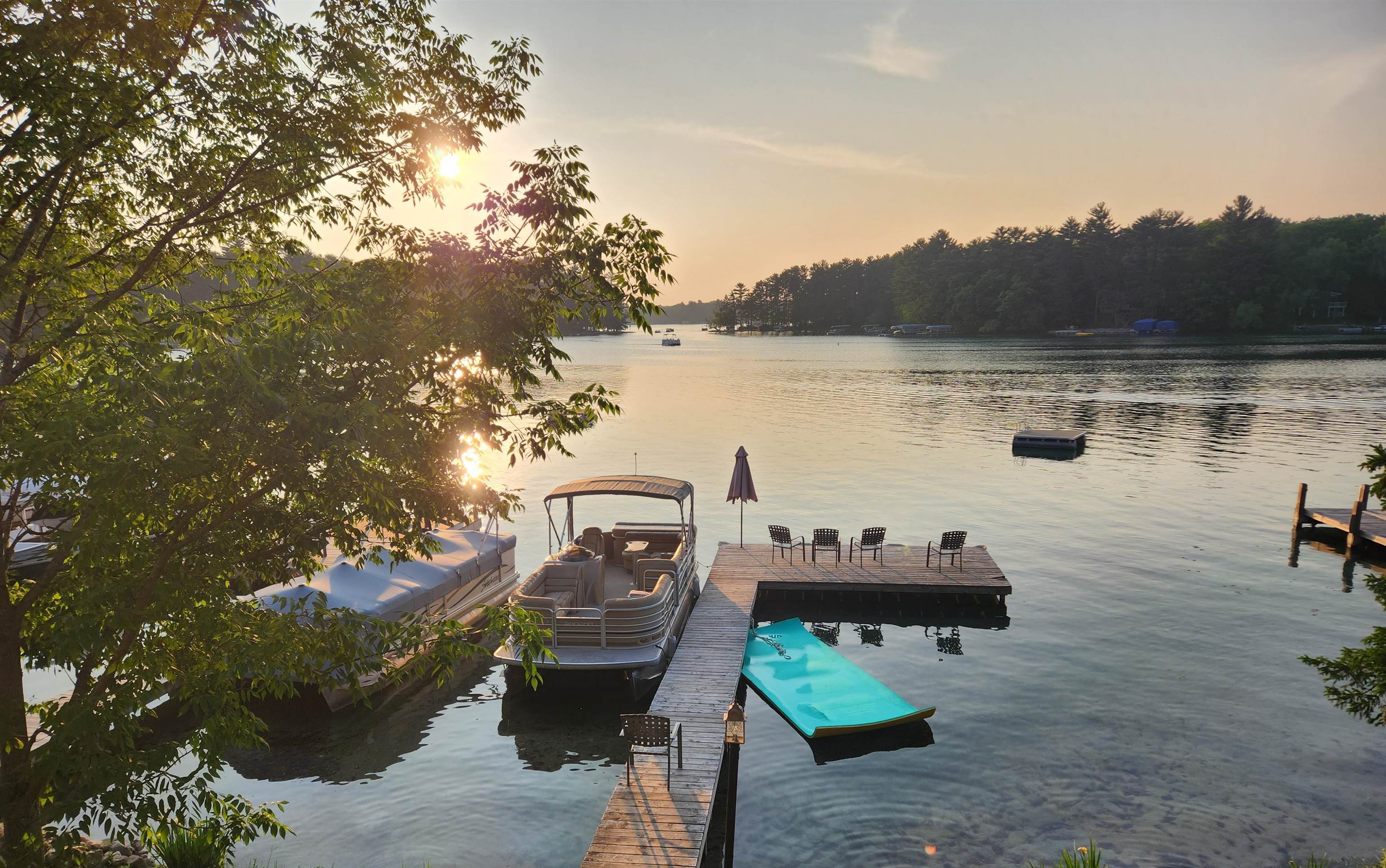 Waupaca, Wisconsin, 54981, United States, 4 Bedrooms Bedrooms, ,2 BathroomsBathrooms,Residential,Active,1894580