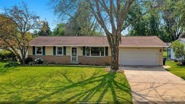 1253 CIRCLE DR, GREEN BAY, WI 54313 - Image 1