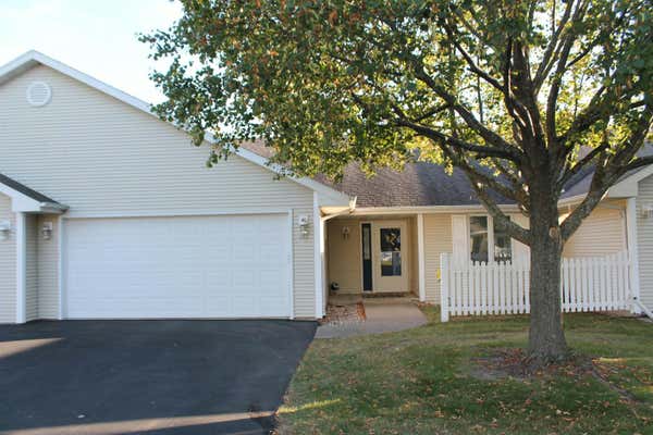 203 LAKE POINTE DR, OSHKOSH, WI 54904 - Image 1