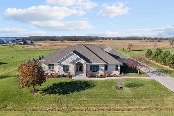 5925 VALENTINE DR, WINNECONNE, WI 54986 - Image 1