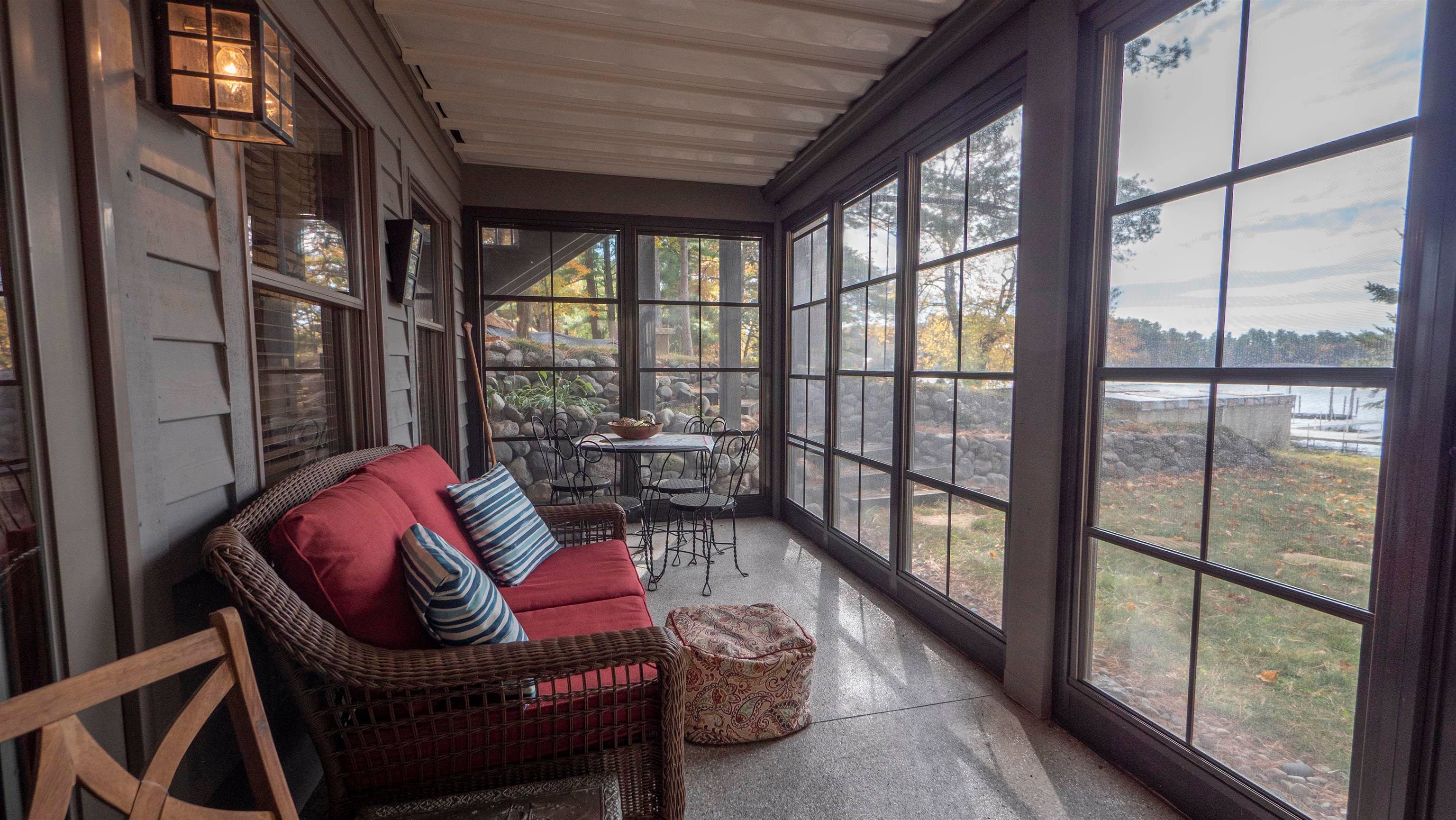 Waupaca, Wisconsin, 54981, United States, 3 Bedrooms Bedrooms, ,4 BathroomsBathrooms,Residential,Active,1967303