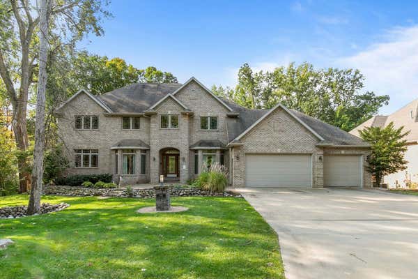 2883 SHELTER CREEK CT, GREEN BAY, WI 54313 - Image 1