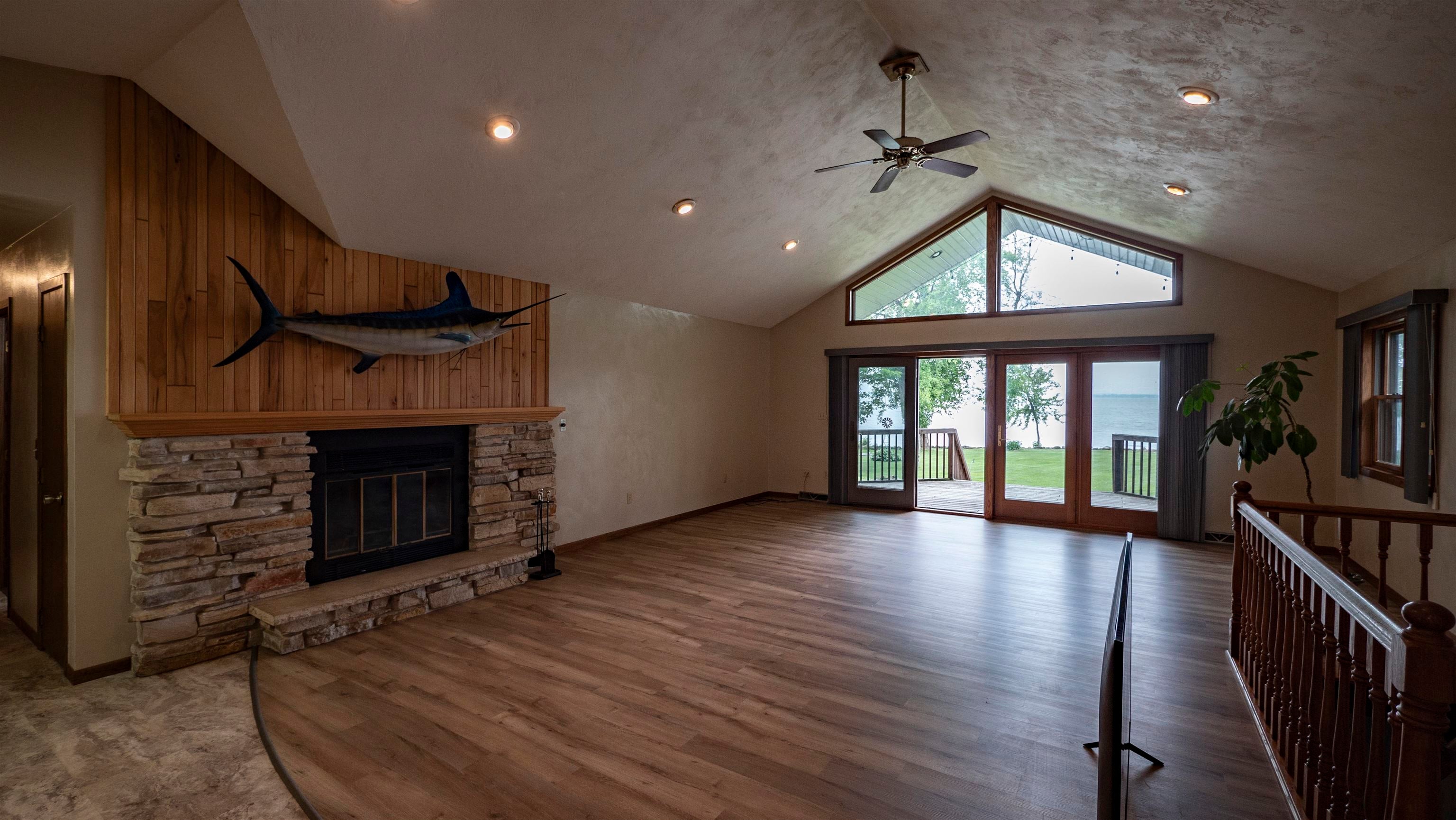 Fremont, Wisconsin, 54940, United States, ,3 BathroomsBathrooms,Residential,Active,1850639