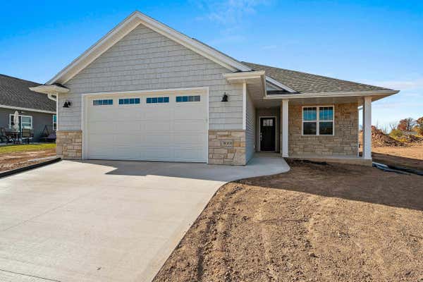 369 RAINBOW CT, GREEN BAY, WI 54303 - Image 1