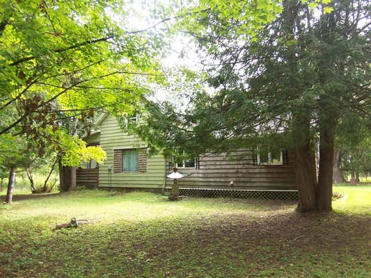 11551 FOUR TOWNS RD, GILLETT, WI 54124 - Image 1