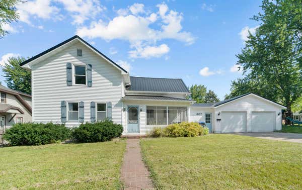 207 W JENNINGS ST, NEW LONDON, WI 54961 - Image 1