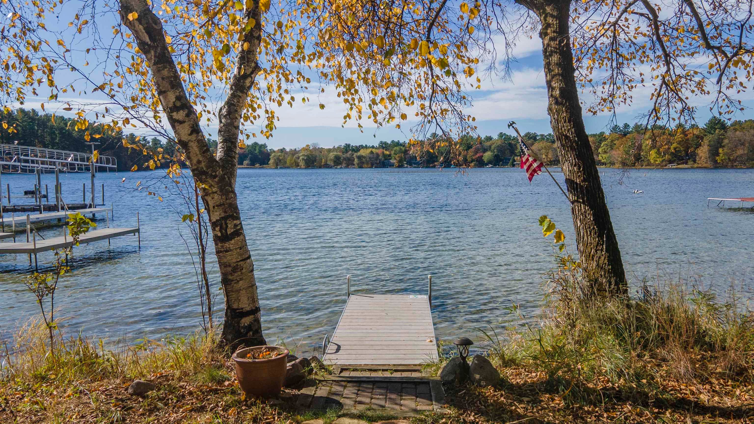 Waupaca, Wisconsin, 54981, United States, 3 Bedrooms Bedrooms, ,4 BathroomsBathrooms,Residential,Active,1967303