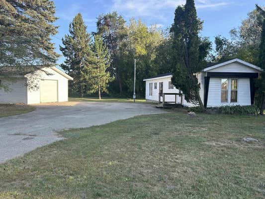 217 PINE AVE, CRIVITZ, WI 54114 - Image 1