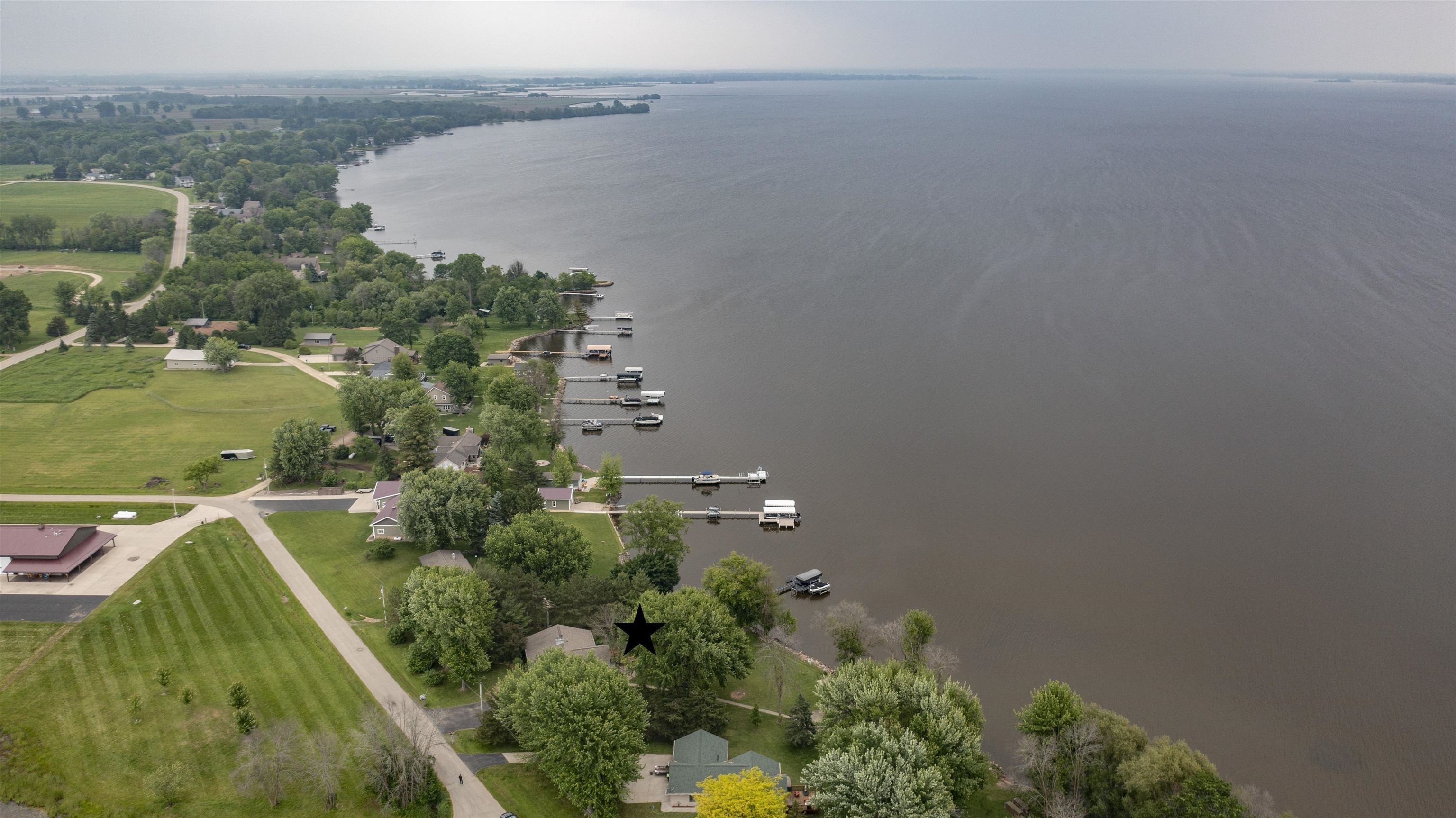 Fremont, Wisconsin, 54940, United States, 5 Bedrooms Bedrooms, ,3 BathroomsBathrooms,Residential,Active,2015471