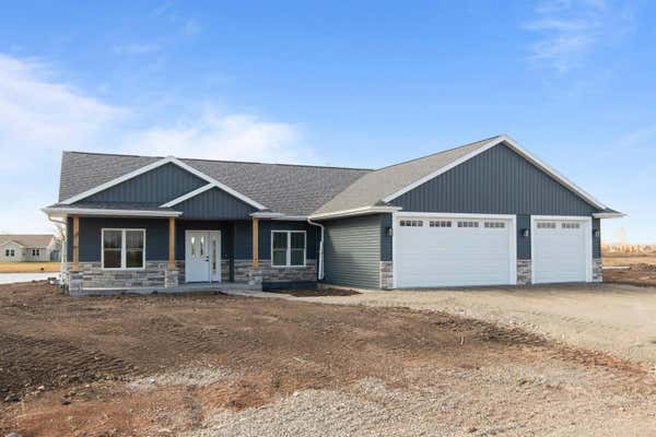 407 PAULS PL, OSHKOSH, WI 54904 - Image 1