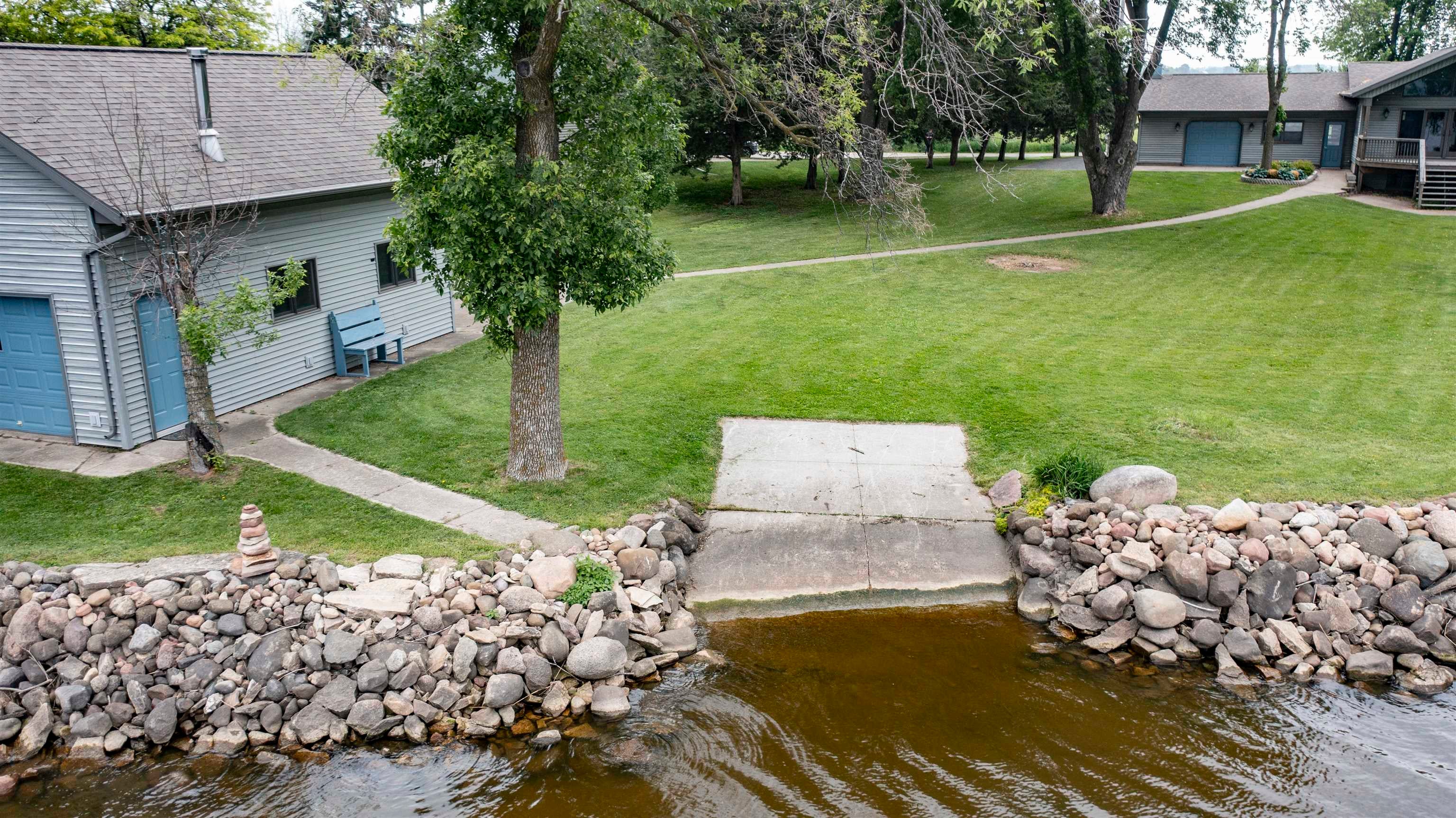 Fremont, Wisconsin, 54940, United States, 5 Bedrooms Bedrooms, ,3 BathroomsBathrooms,Residential,Active,2015471