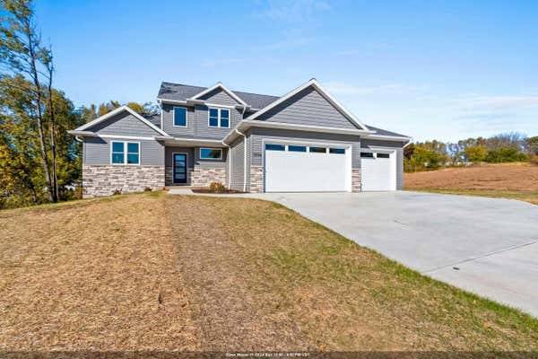 3096 S SANDSTONE CT, GREEN BAY, WI 54313 - Image 1