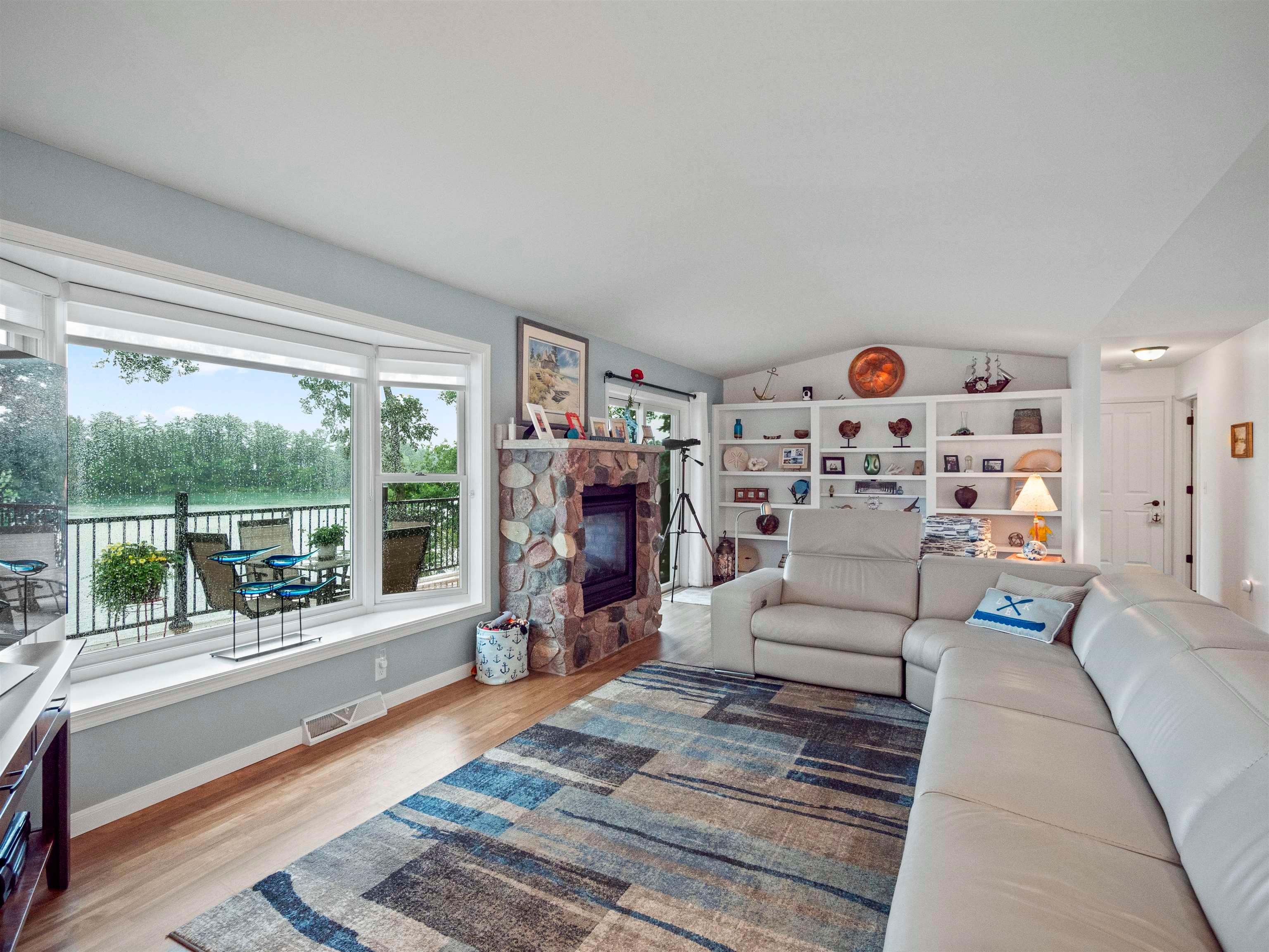 Waupaca, Wisconsin, 54981, United States, 4 Bedrooms Bedrooms, ,3 BathroomsBathrooms,Residential,Active,2002346