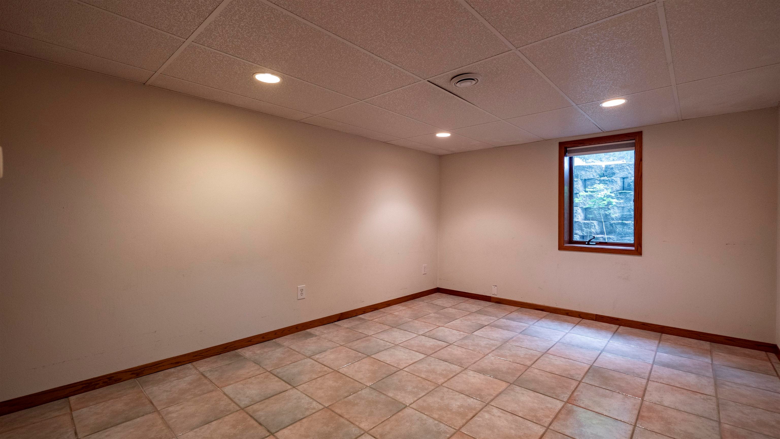 Fremont, Wisconsin, 54940, United States, ,3 BathroomsBathrooms,Residential,Active,1850639