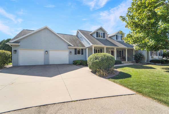 2151 MOONLIGHT CT, MENASHA, WI 54952 - Image 1