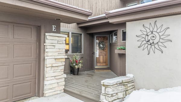 2661 NORTHERN RD APT E, APPLETON, WI 54914 - Image a8b8a2a8a0ae7b65c30738c10674fc0b7df85b80