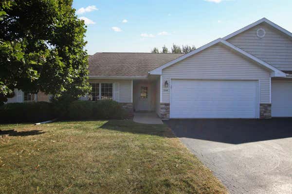 1940 TIMBERLINE DR, OSHKOSH, WI 54904 - Image 1