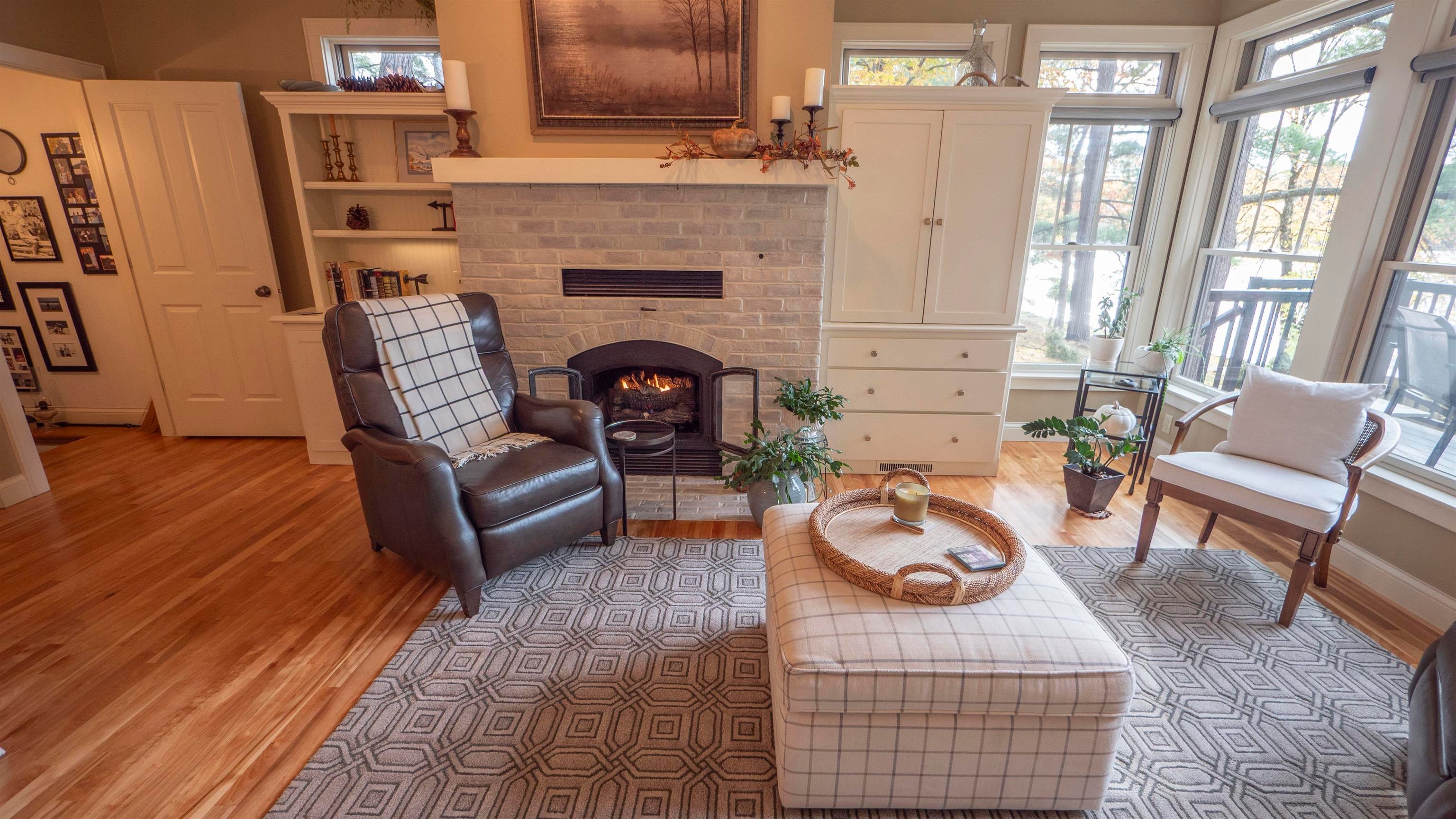 Waupaca, Wisconsin, 54981, United States, 3 Bedrooms Bedrooms, ,4 BathroomsBathrooms,Residential,Active,1967303