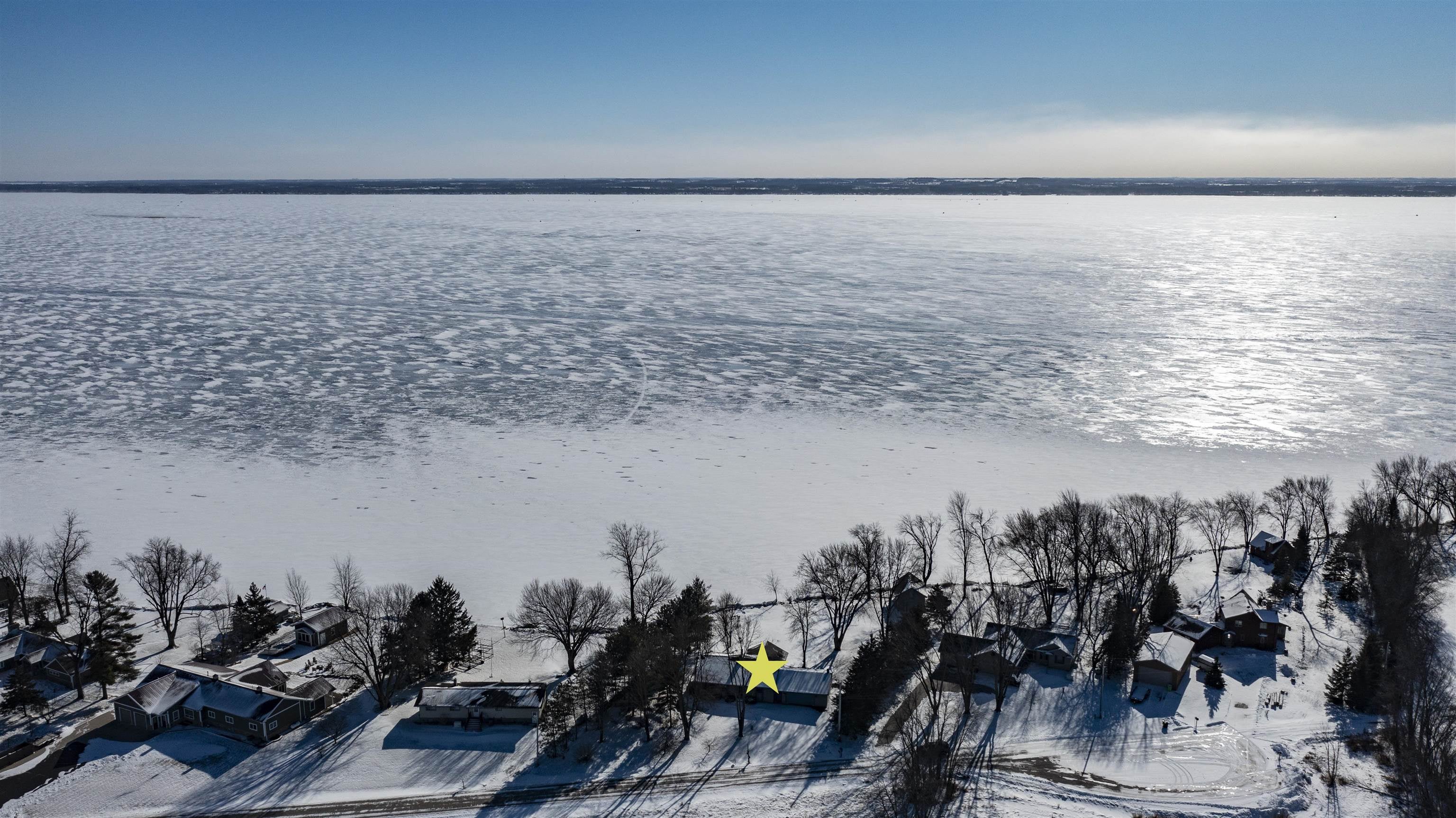 Fremont, Wisconsin, 54940, United States, 5 Bedrooms Bedrooms, ,3 BathroomsBathrooms,Residential,Active,2015471