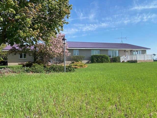 W8918 COUNTY RD W, CRIVITZ, WI 54114, photo 1 of 28