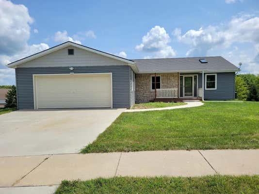 585 ISLAND VIEW CIR, HUSTISFORD, WI 53034 - Image 1