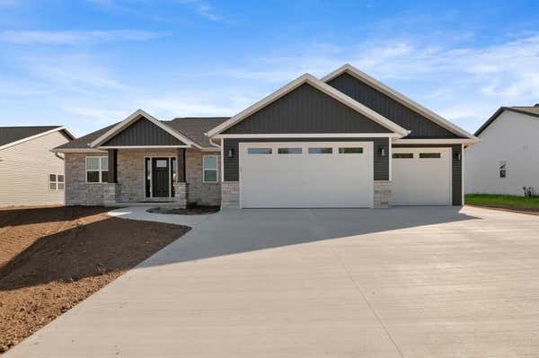 300 RAINBOW CT, GREEN BAY, WI 54303 - Image 1