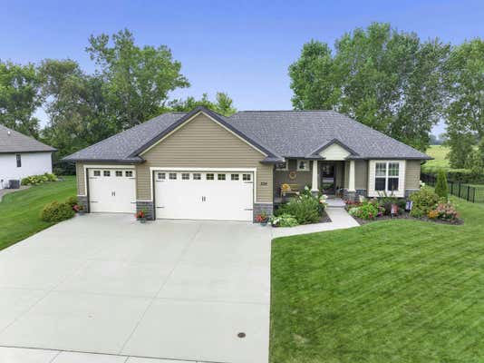 2124 TRELLIS DR, DE PERE, WI 54115 - Image 1