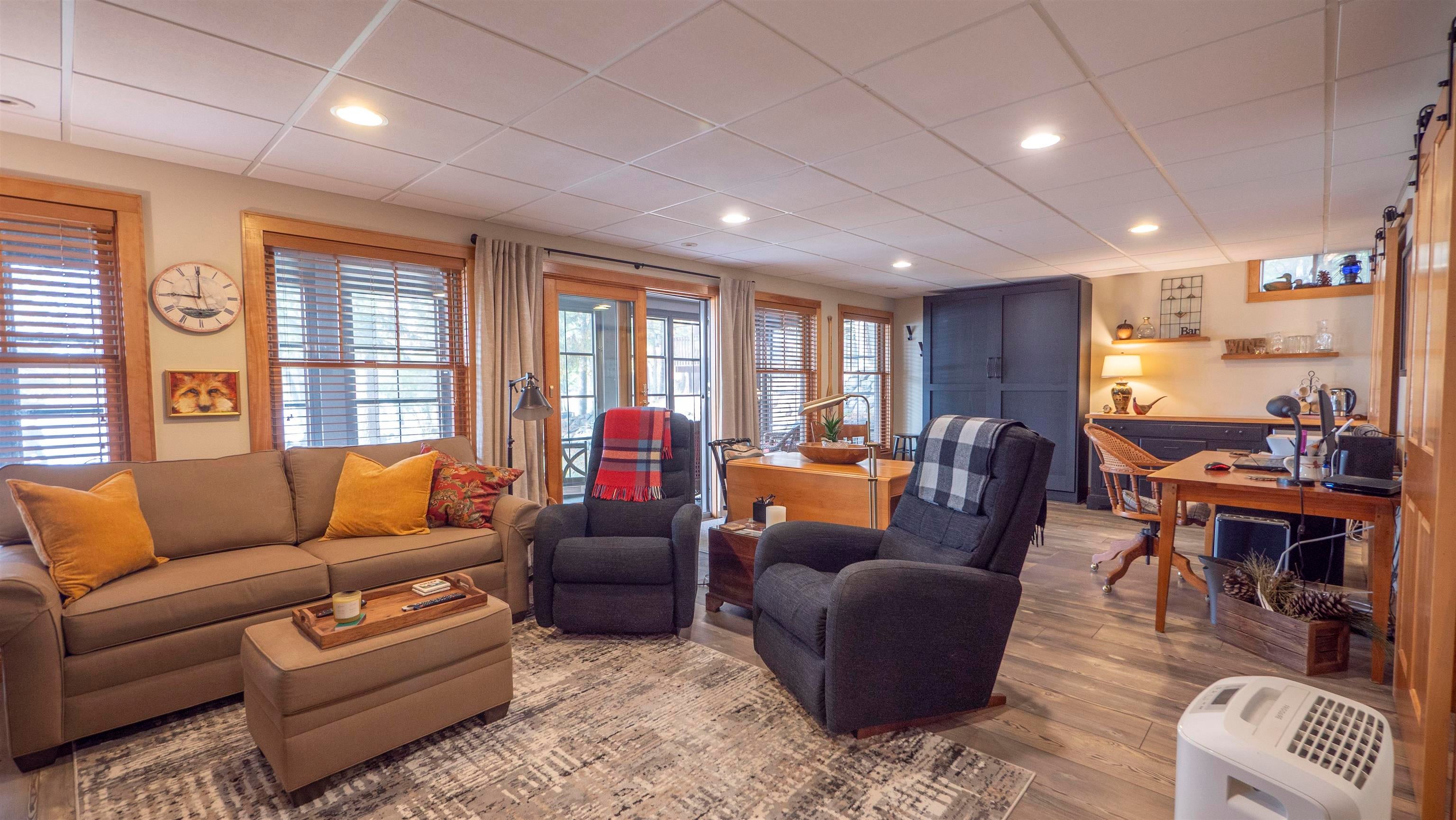 Waupaca, Wisconsin, 54981, United States, 3 Bedrooms Bedrooms, ,4 BathroomsBathrooms,Residential,Active,1967303