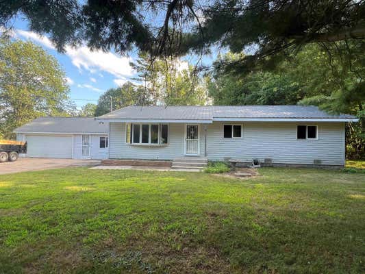 W5595 EVERGREEN RD, MENOMINEE, MI 49858 - Image 1