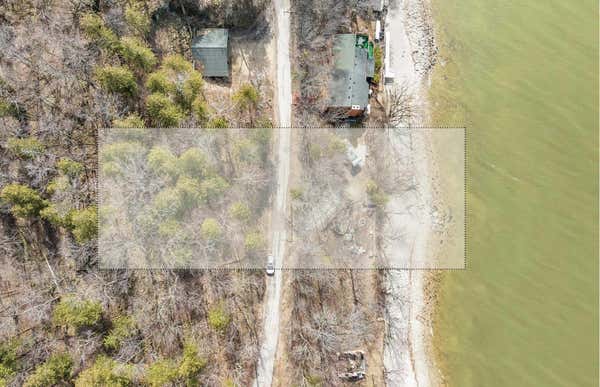 5341 EDGEWATER BEACH RD, GREEN BAY, WI 54311 - Image 1