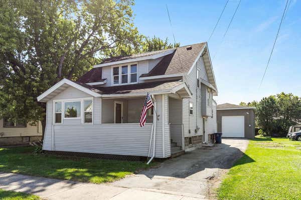 27 W 11TH AVE, OSHKOSH, WI 54902 - Image 1