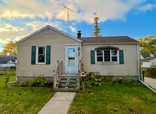 Fond Du Lac, WI Homes For Sale & Real Estate | RE/MAX