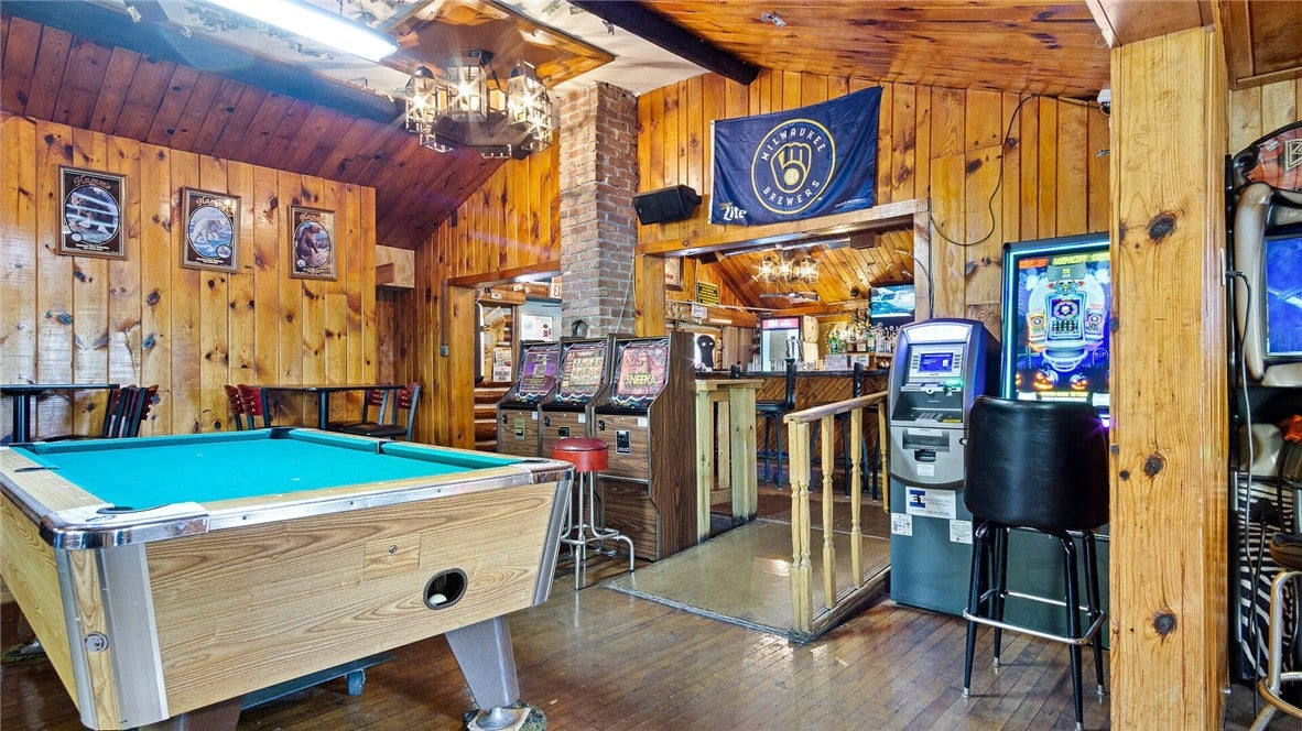 Weyerhaeuser, Wisconsin, 54895, United States, 6 Bedrooms Bedrooms, ,6 BathroomsBathrooms,Residential,Active,1903204