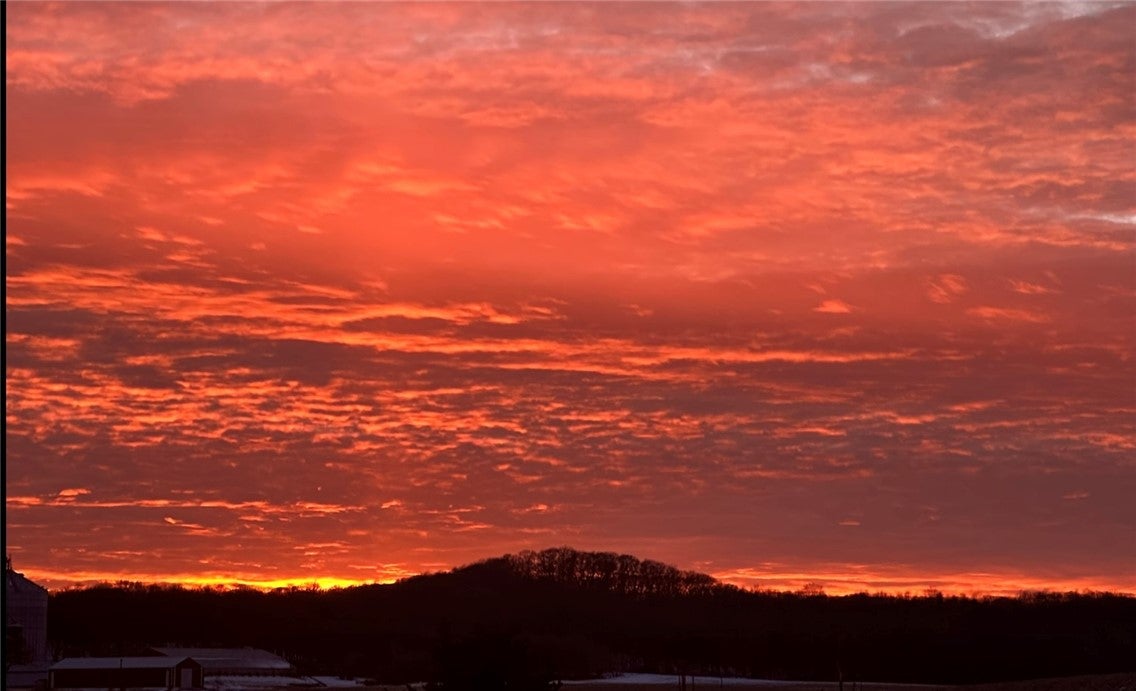 Eau Claire, Wisconsin, 54701, United States, 5 Bedrooms Bedrooms, ,4 BathroomsBathrooms,Residential,Active,1762826