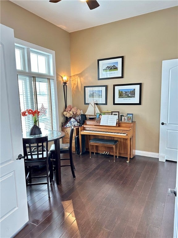 Eau Claire, Wisconsin, 54701, United States, 5 Bedrooms Bedrooms, ,4 BathroomsBathrooms,Residential,Active,1762826